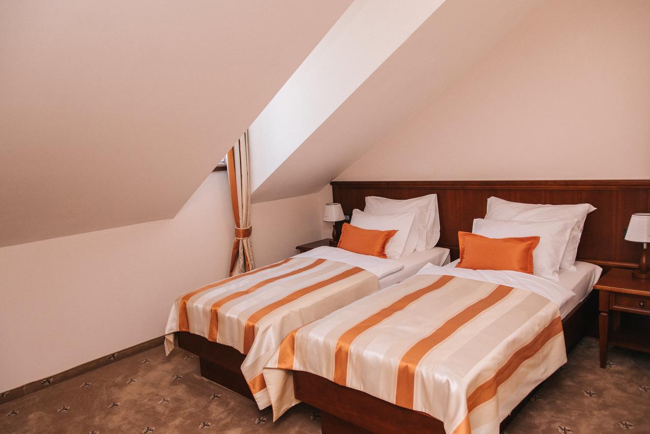 Hotel Stara Lika Gospić Extérieur photo