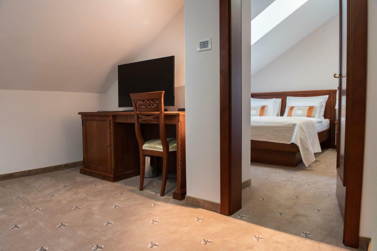 Hotel Stara Lika Gospić Extérieur photo